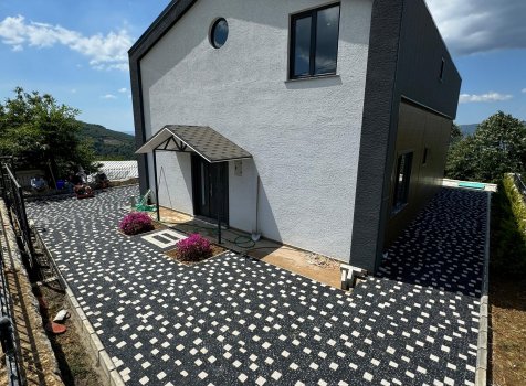 Arnavut Kaldırımı Yürüyüş Yolu