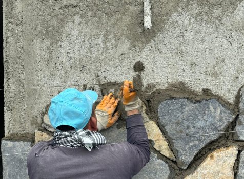 Kayrak Taşı