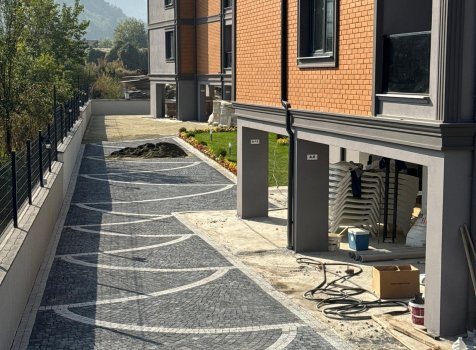 Arnavut Kaldırımı Yürüyüş Yolu